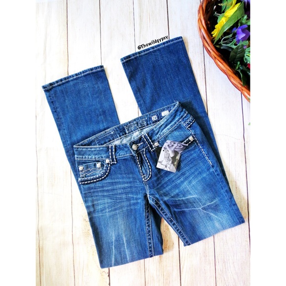 NWT | Signature miss me jeans 🍃 - Picture 3 of 5